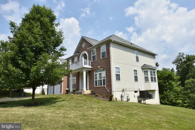 $3,800 | 8223 Edge Hill Lane, Ellicott City, MD 21043