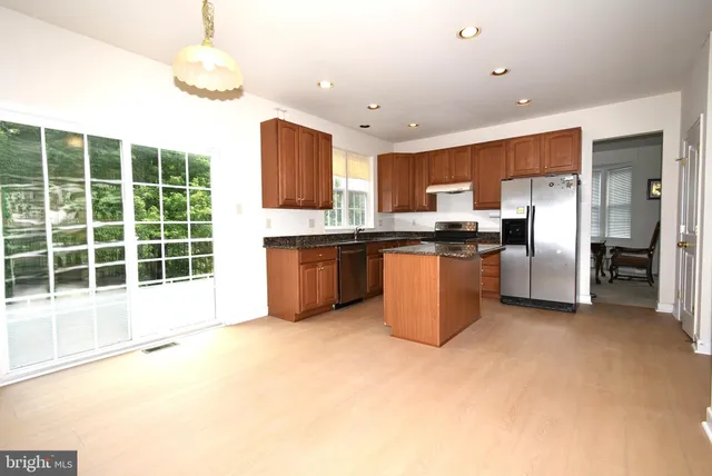 $3,800 | 8223 Edge Hill Lane, Ellicott City, MD 21043