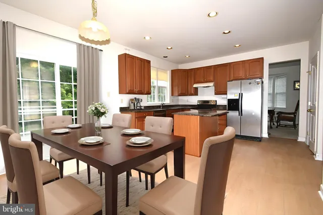 $3,800 | 8223 Edge Hill Lane, Ellicott City, MD 21043