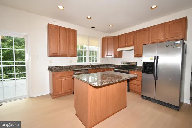 $3,800 | 8223 Edge Hill Lane, Ellicott City, MD 21043