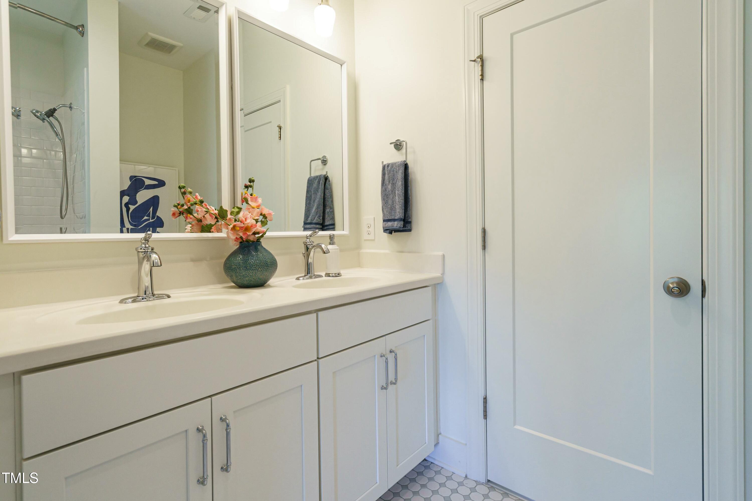 5265 Aleppo Lane Raleigh, NC 27613 - Photo 32 of 45 Secondary Bathroom