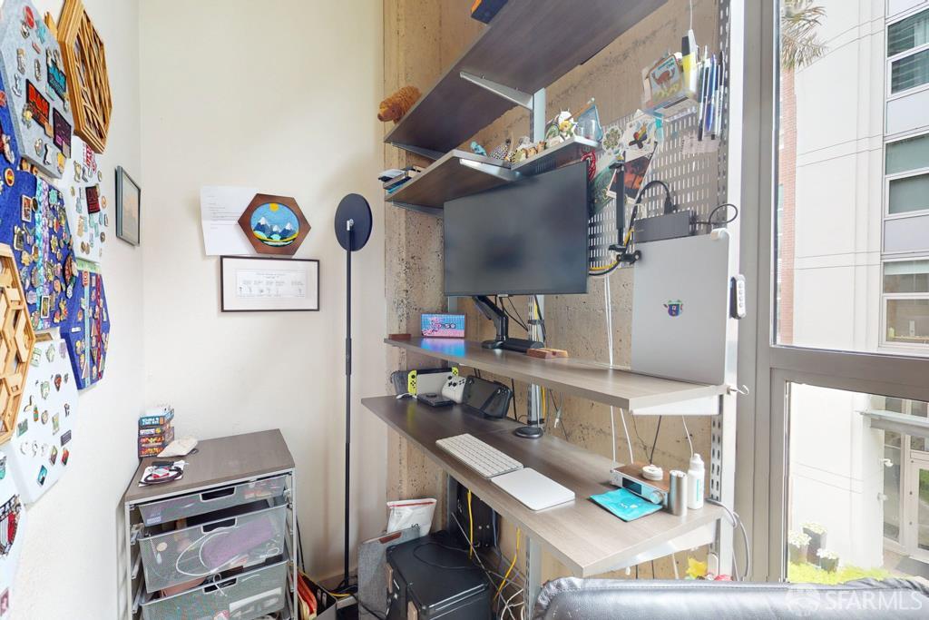 1 Federal Street, Unit 12 San Francisco, CA 94107 - Photo 15 of 20