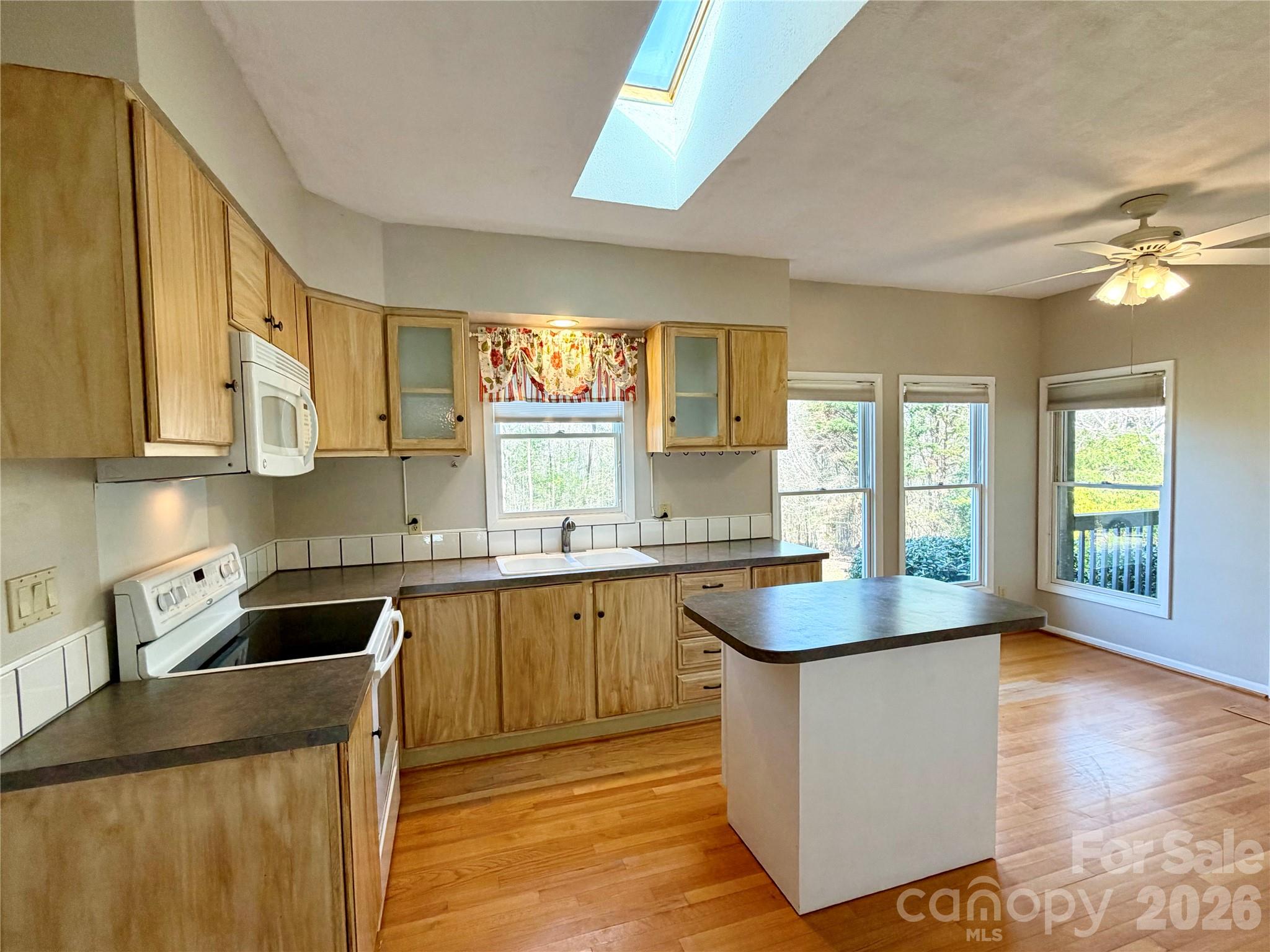 1270 Lilly Drive Clover, SC 29710 - Photo 12 of 36