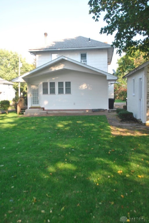 305 North Burnett Road Springfield, OH 45503 - Photo 5 of 27 Gallery Image 5