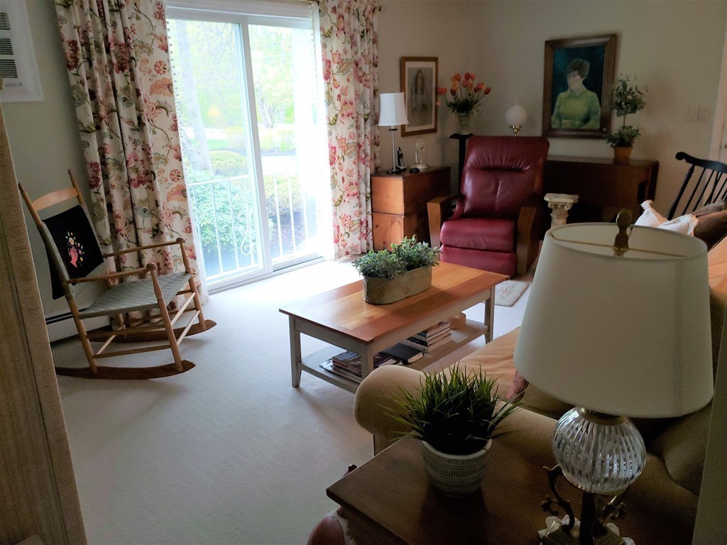 23 Clark's Road, Unit 204 Amesbury, MA 01913 - Photo 3 of 23 Gallery Image 3