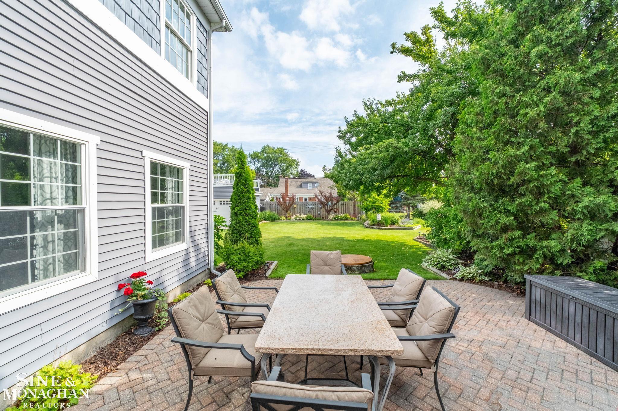 580 Hampton Road Grosse Pointe Woods, MI 48236 - Photo 71 of 77