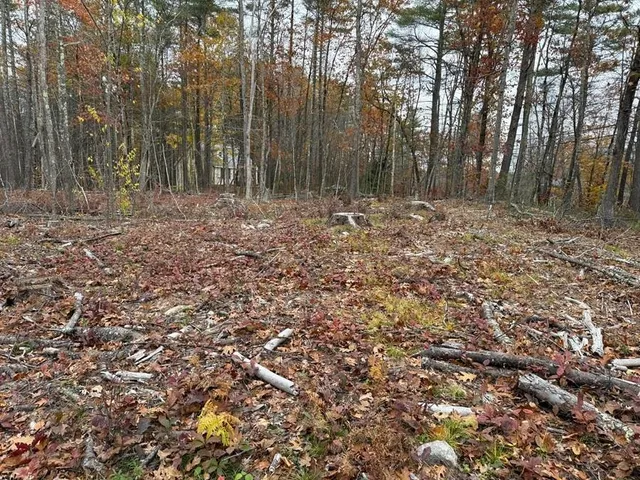 $230,000 | 207-002 Washington Street, Barrington, NH 03825