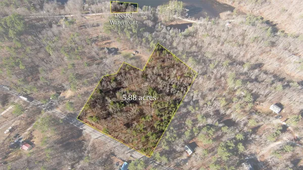 $230,000 | 207-002 Washington Street, Barrington, NH 03825