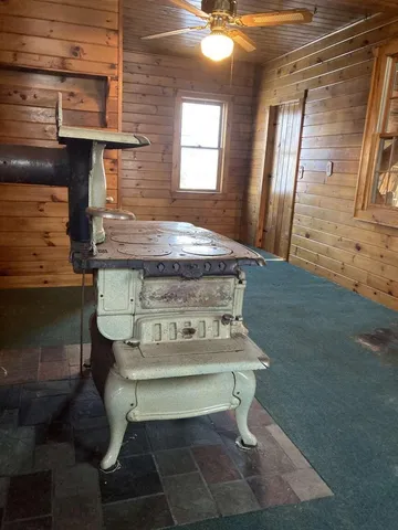 $205,000 | 8 Lincoln Street, Richmond, ME 04357