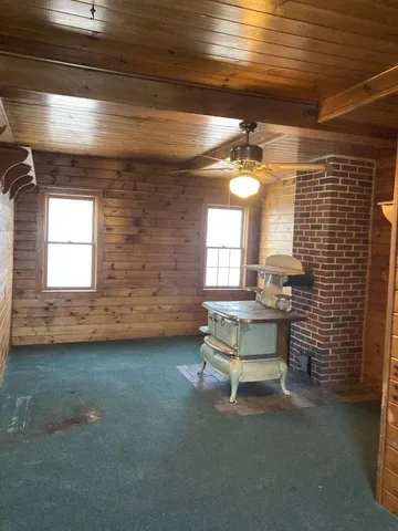 $205,000 | 8 Lincoln Street, Richmond, ME 04357