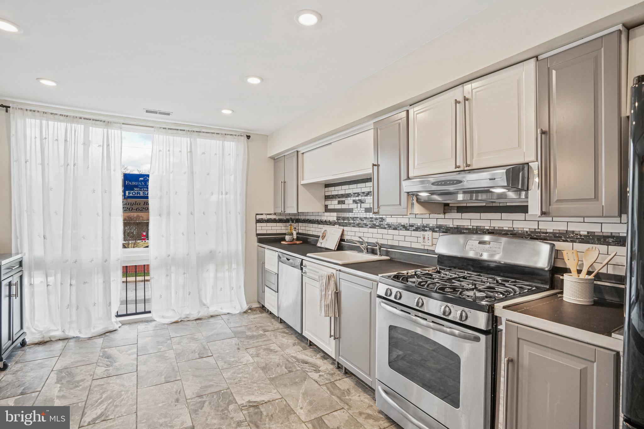 10392 Faulkner Ridge Circle, Unit 49 Columbia, MD 21044 - Photo 11 of 37