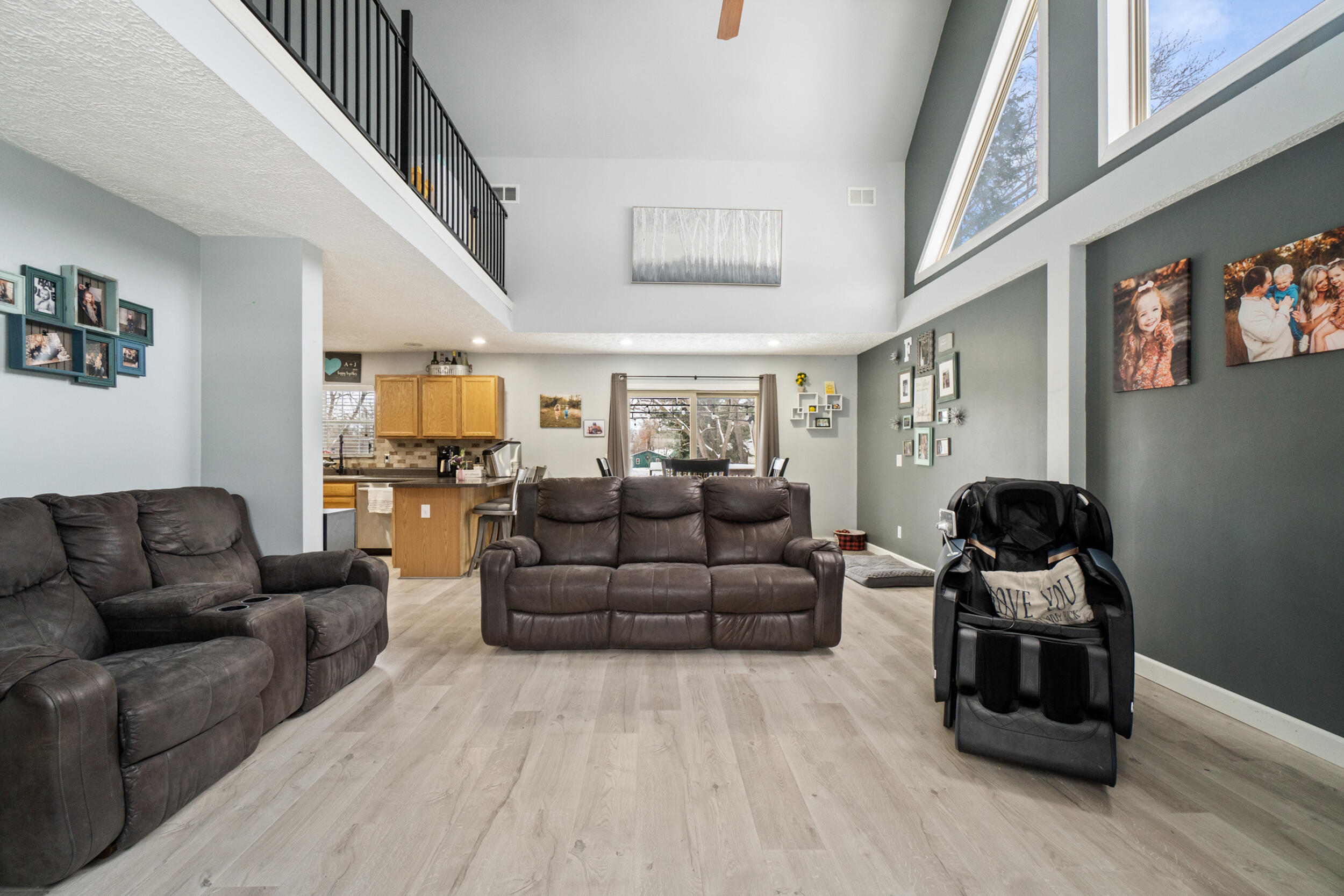 3554 Roosevelt Road Jackson, MI 49203 - Photo 5 of 41 3554 Roosevelt St Jackson MI - 0009