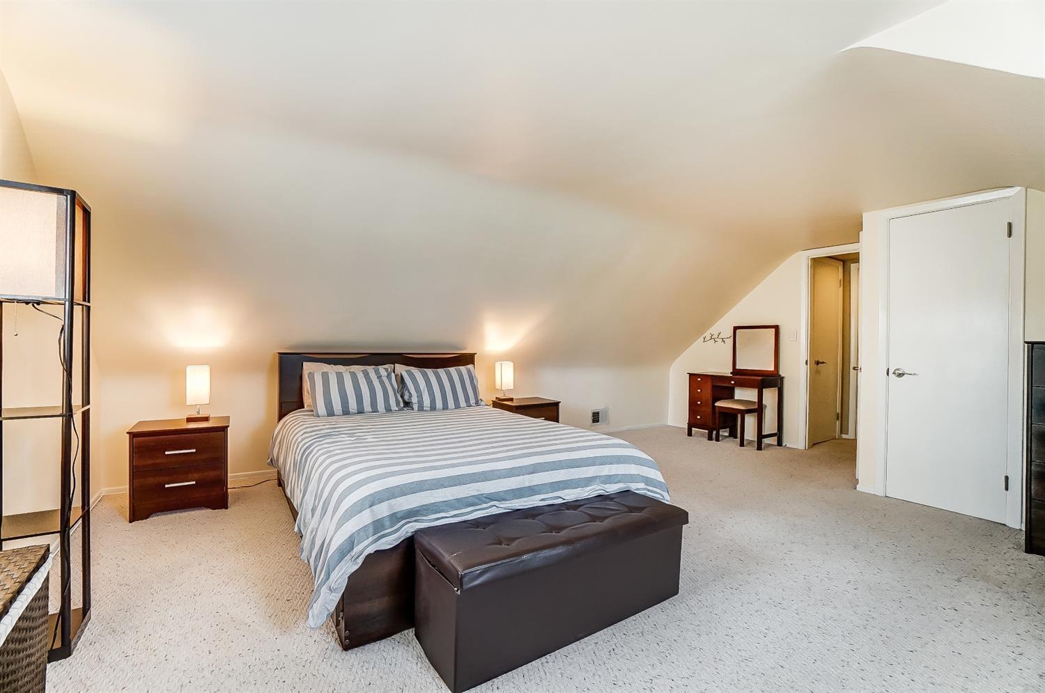 2981 West Galbraith Road Cincinnati, OH 45239 - Photo 27 of 49 Gallery Image 27