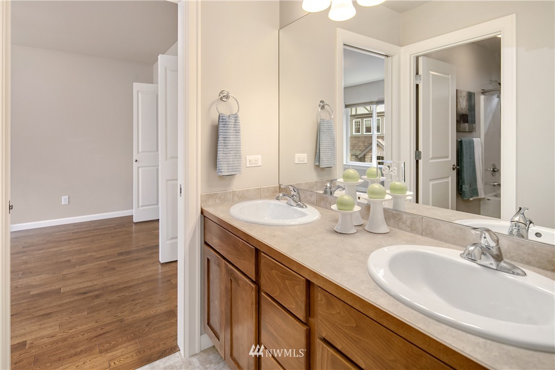 19514 94th Avenue Northeast, Unit 47 Bothell, WA 98011 - Photo 17 of 25