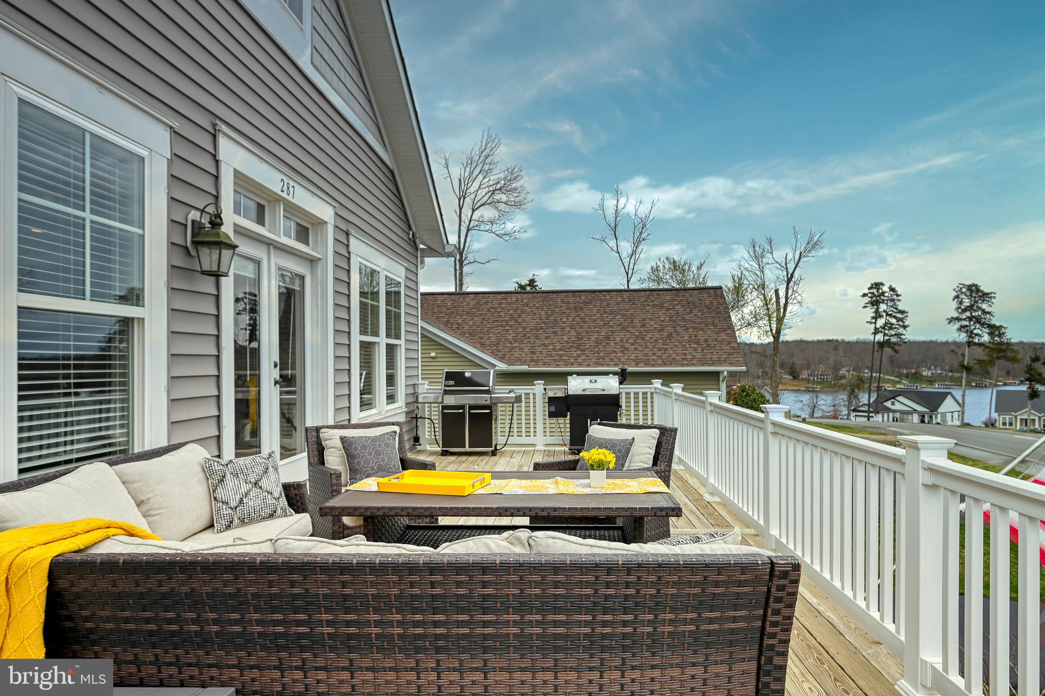 287 Sunset Loop Mineral, VA 23117 - Photo 6 of 109 Deck Waterview