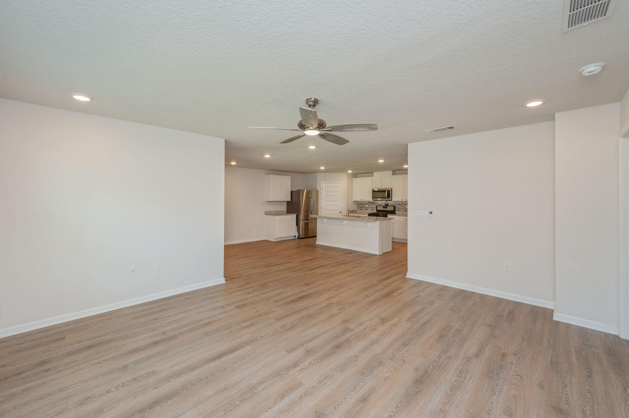 2837 Patriots Rdg Drive Crestview, FL 32539 - Photo 8 of 43 8-web-or-mls-2837-patriot-ridge-dr