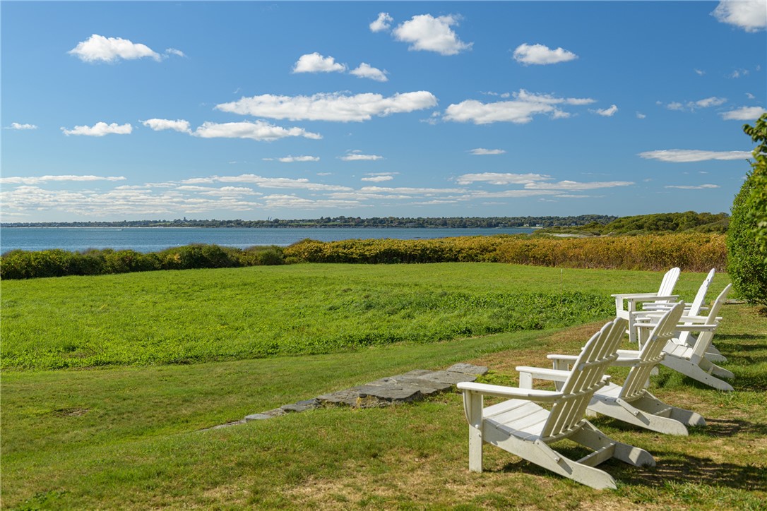 8 Taylors Lane North Little Compton, RI 02837 - Photo 4 of 41
