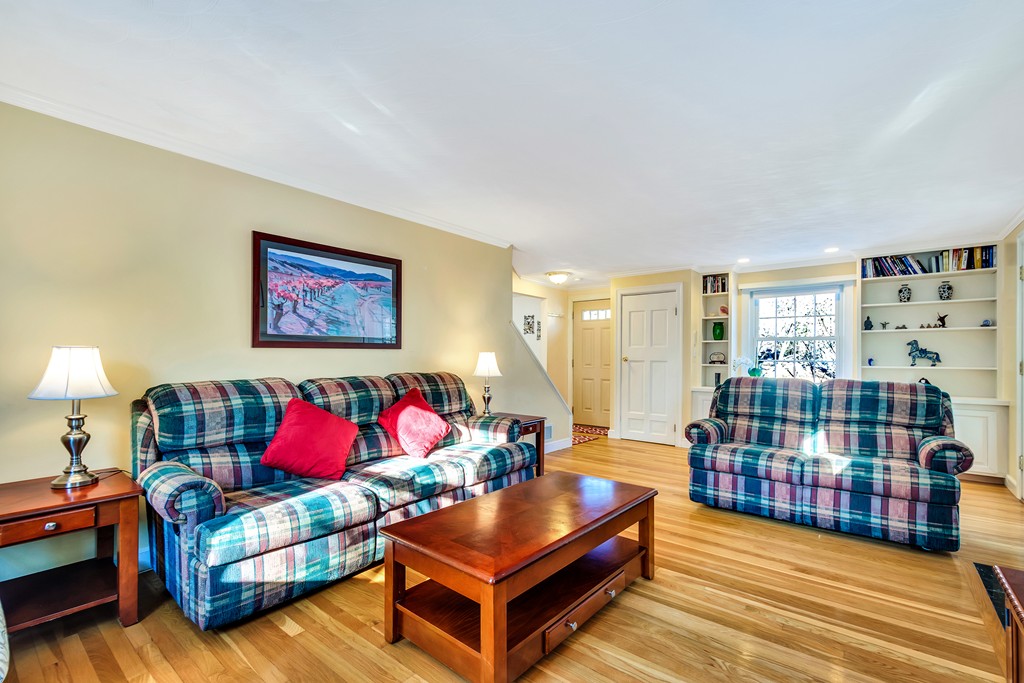 8 Bald Rock Road Wayland, MA 01778 - Photo 5 of 30 Gallery Image 5