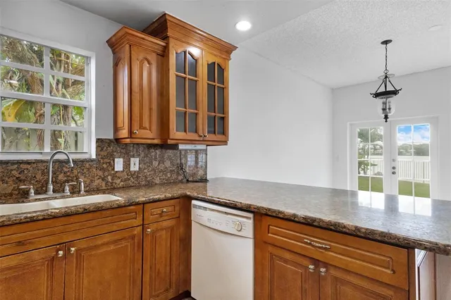 $564,900 | 6648 Buena Vista Drive, Margate, FL 33063