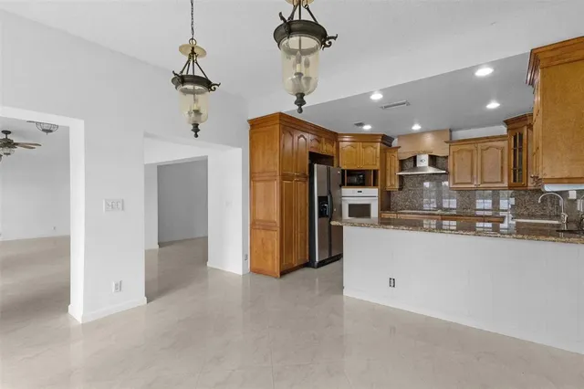 $564,900 | 6648 Buena Vista Drive, Margate, FL 33063