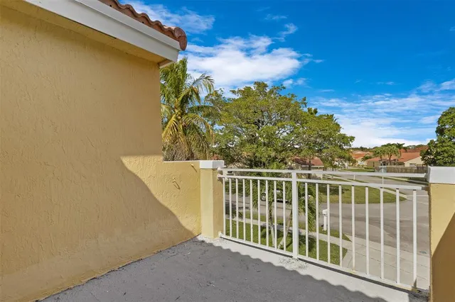 $564,900 | 6648 Buena Vista Drive, Margate, FL 33063