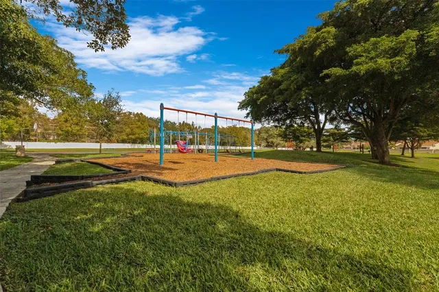 $564,900 | 6648 Buena Vista Drive, Margate, FL 33063