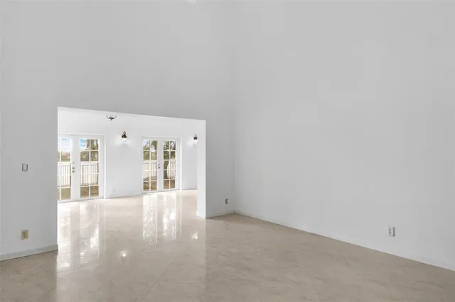 $564,900 | 6648 Buena Vista Drive, Margate, FL 33063