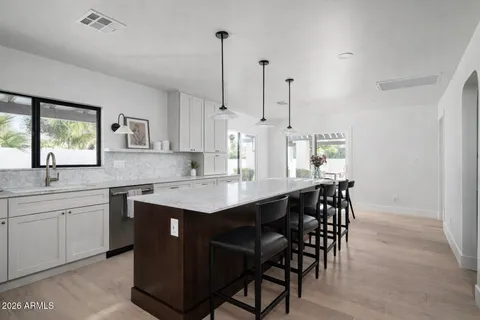 $1,695,000 | 5927 East Aster Drive, Scottsdale, AZ 85254