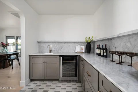 $1,695,000 | 5927 East Aster Drive, Scottsdale, AZ 85254