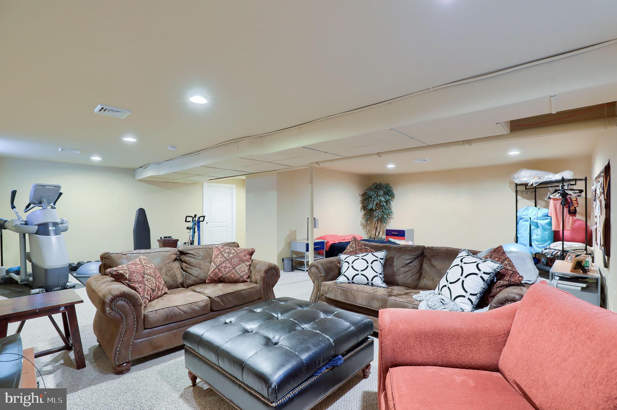 811 Hornig Road Lancaster, PA 17601 - Photo 41 of 62 Gallery Image 41