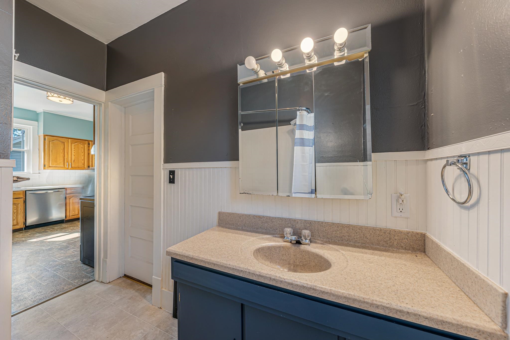 1561 West Prospect Avenue Appleton, WI 54914 - Photo 19 of 42 Gallery Image 19