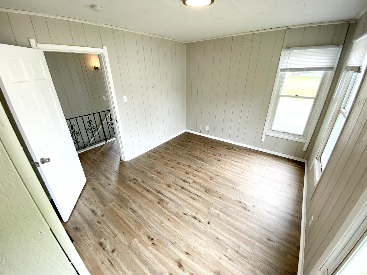 421 Yankee Road Middletown, OH 45044 - Photo 27 of 32 Gallery Image 27
