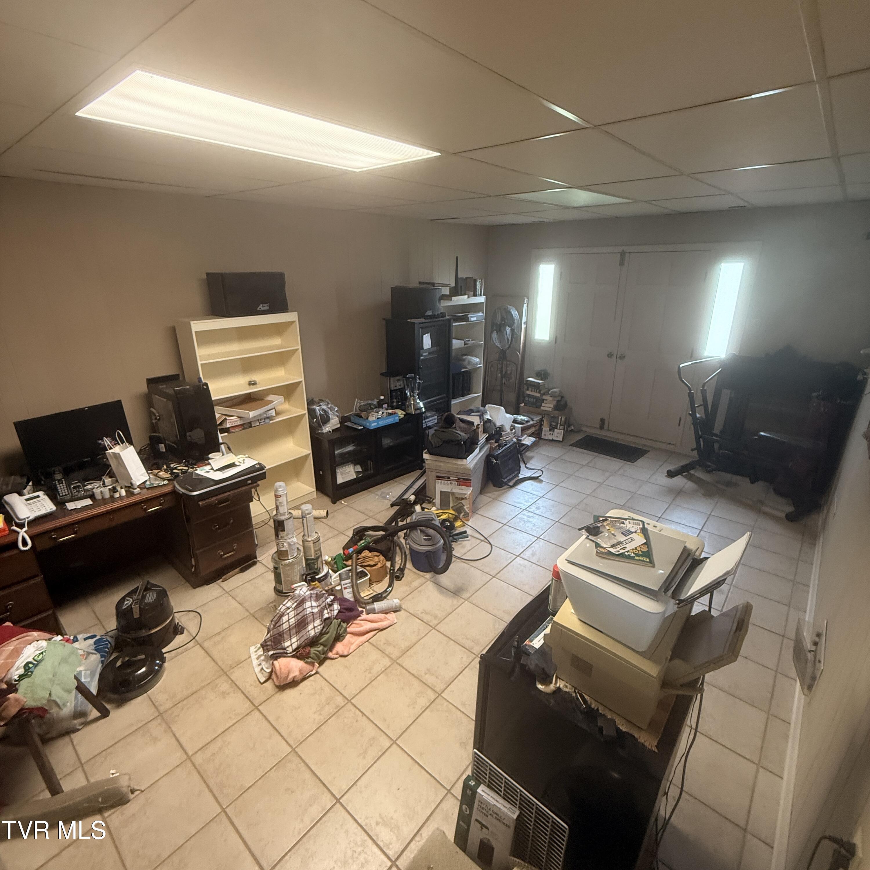 136 Longview Road Bristol, VA 24201 - Photo 8 of 18 IMG_7342