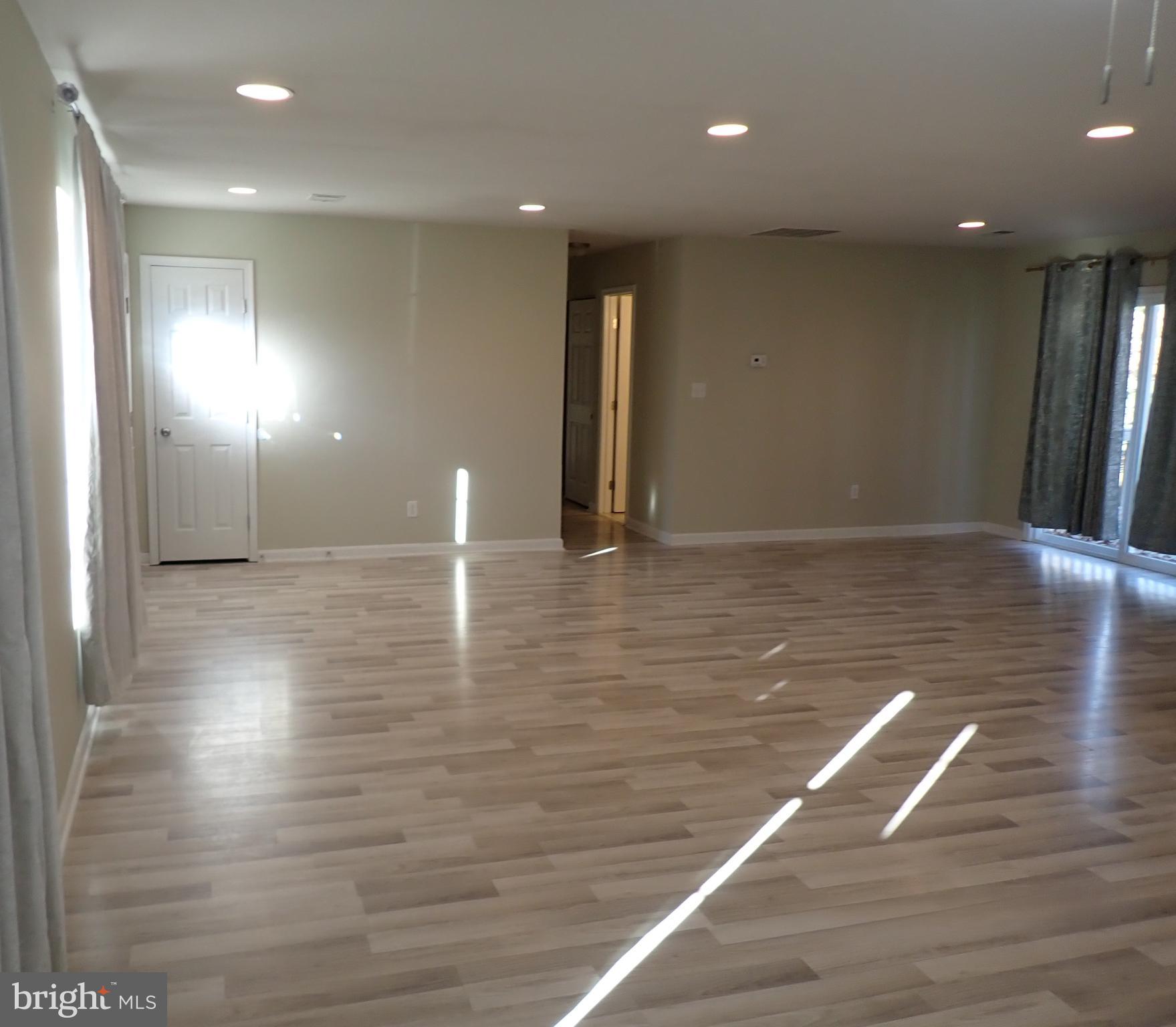 22064 Spring Valley Drive Lexington Park, MD 20653 - Photo 3 of 25 Great Room