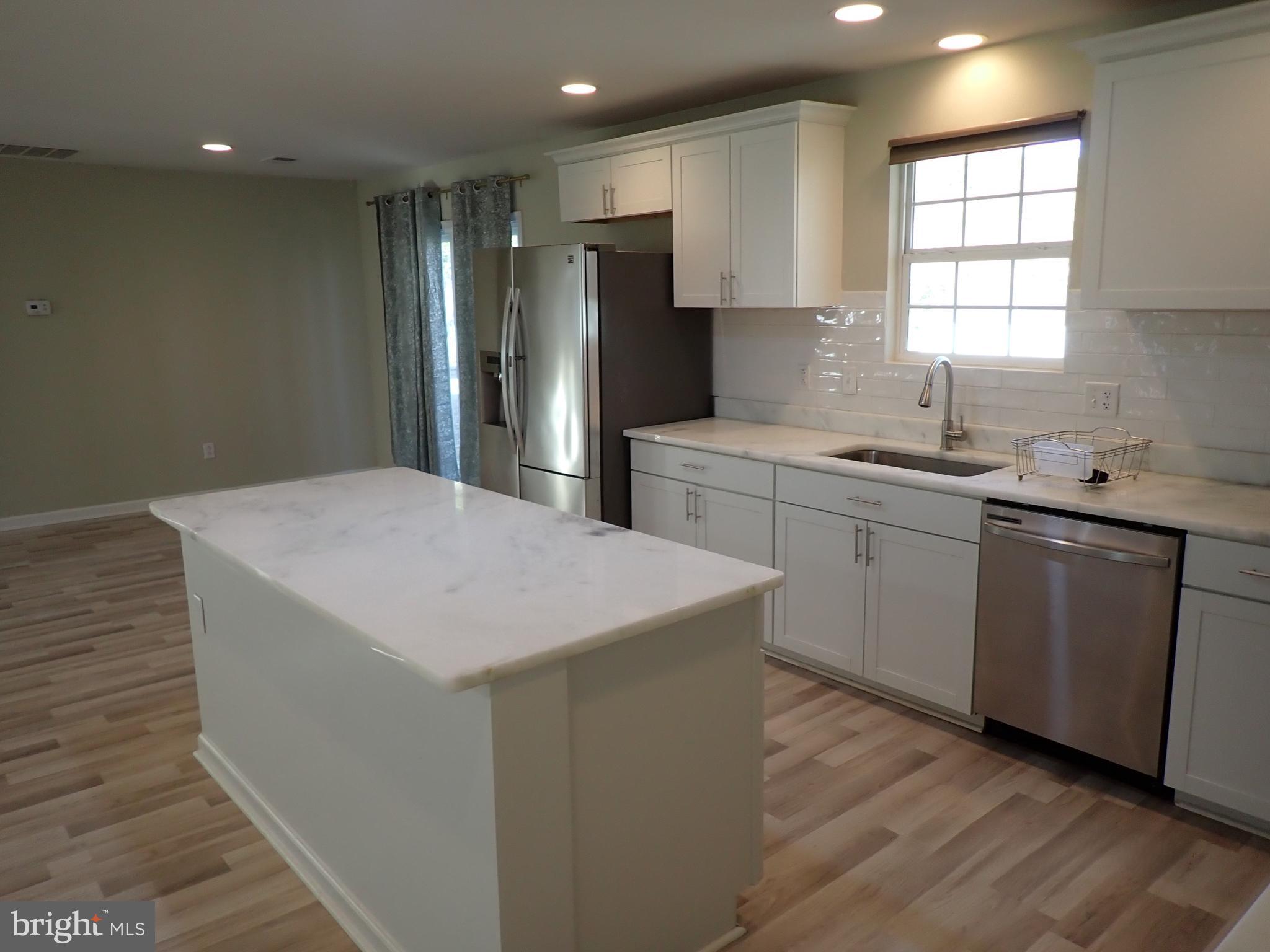 22064 Spring Valley Drive Lexington Park, MD 20653 - Photo 6 of 25 Kitchen Area
