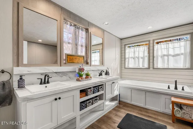 $429,900 | 5438 Highway 11W, Bean Station, TN 37708