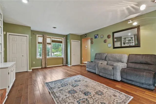 $530,000 | 228 Meadowfield Lane, Clairton, PA 15025