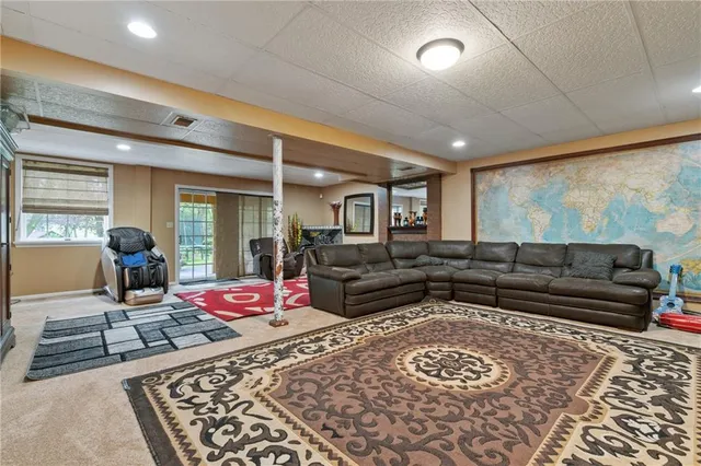 $530,000 | 228 Meadowfield Lane, Clairton, PA 15025