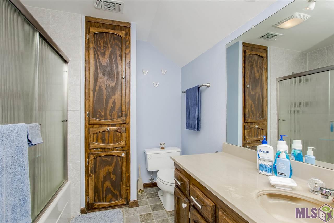 2084 Michel Delving Road Baton Rouge, LA 70810 - Photo 26 of 32