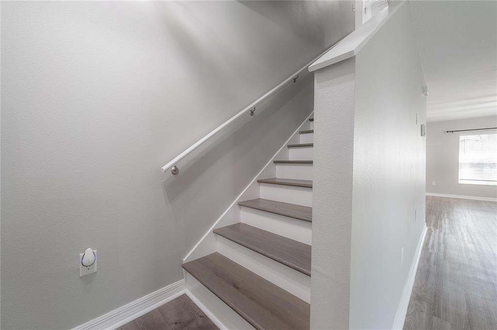 595 Shady Grove Drive Dunedin, FL 34698 - Photo 15 of 42