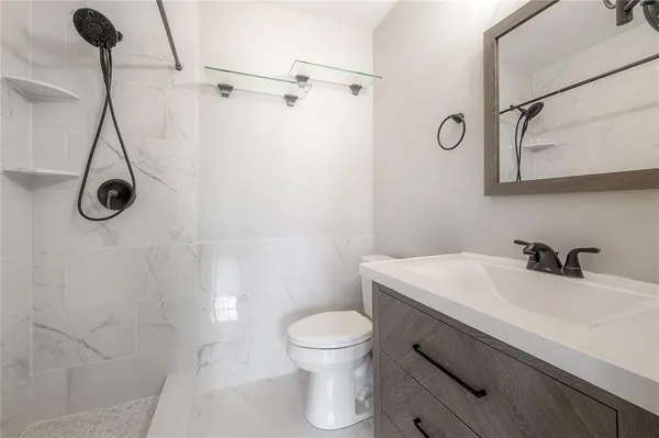 $2,750 | 595 Shady Grove Drive, Dunedin, FL 34698