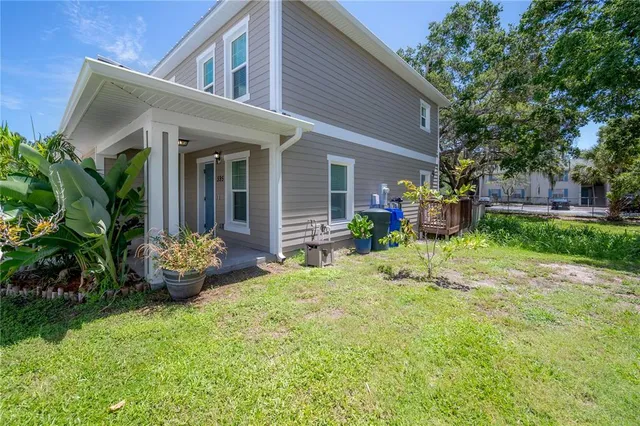 $2,900 | 595 Shady Grove Drive, Dunedin, FL 34698