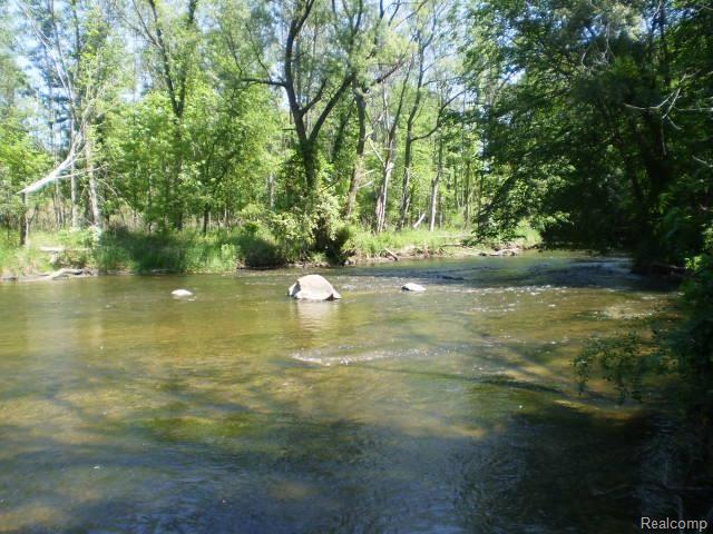 2968 River Trail Drive Rochester, MI 48309 - Photo 22 of 22 River View 2