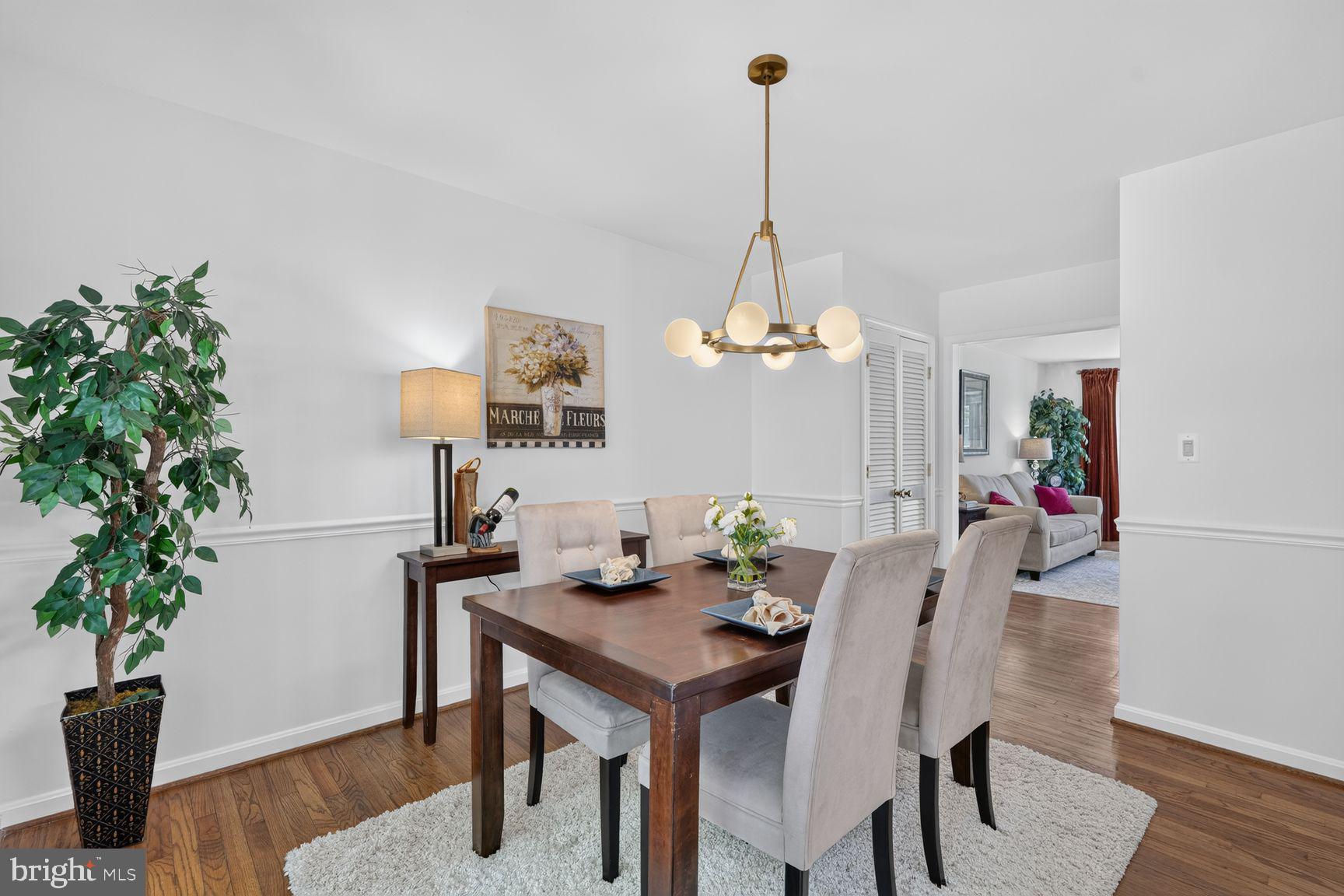 8312 Wickham Road Springfield, VA 22152 - Photo 11 of 49 Dining room