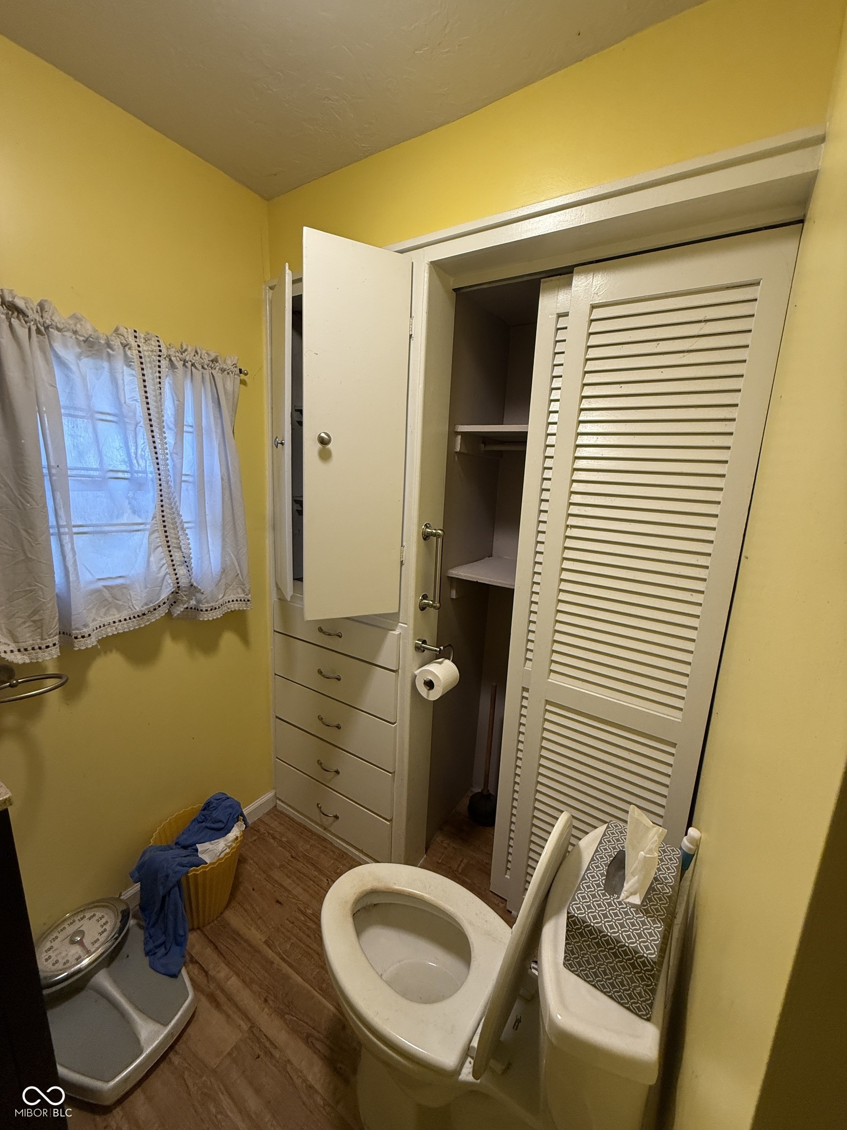 119 South Hawthorne Lane Indianapolis, IN 46219 - Photo 24 of 44