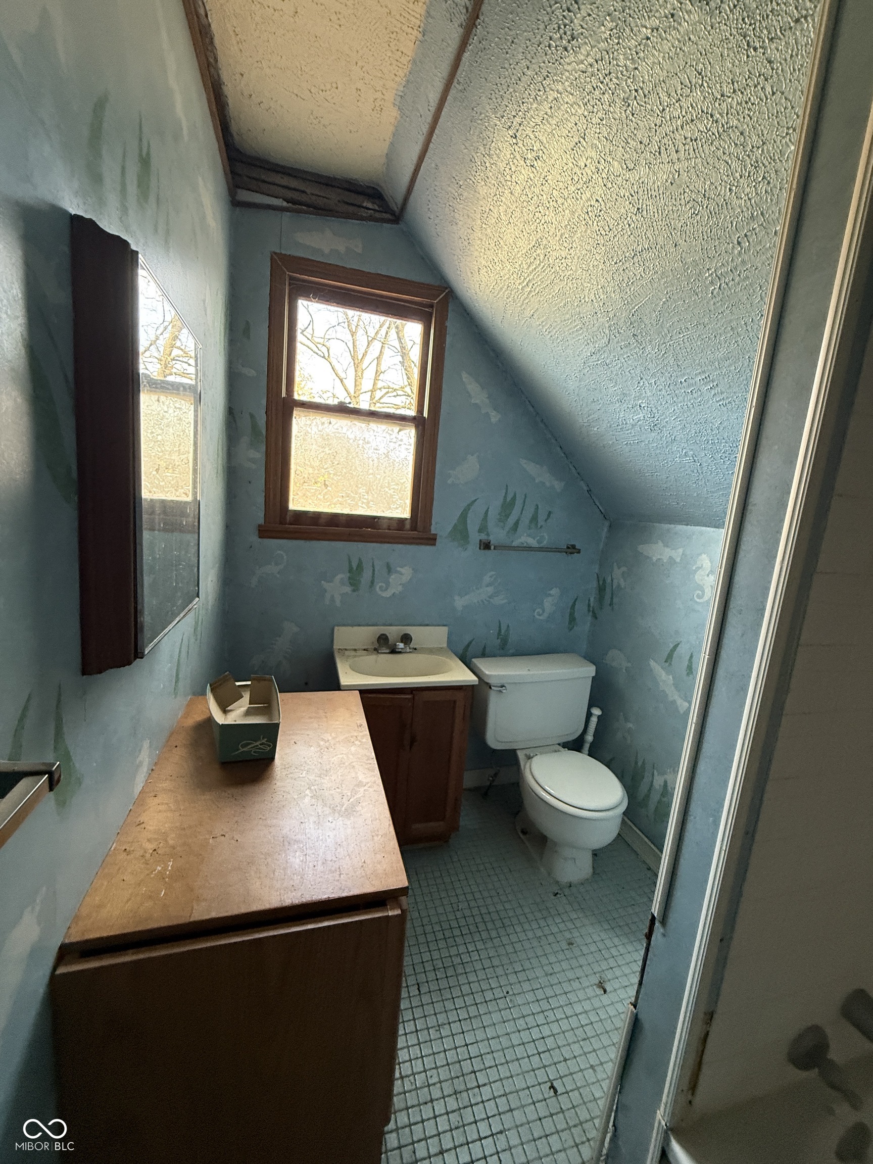 119 South Hawthorne Lane Indianapolis, IN 46219 - Photo 37 of 44