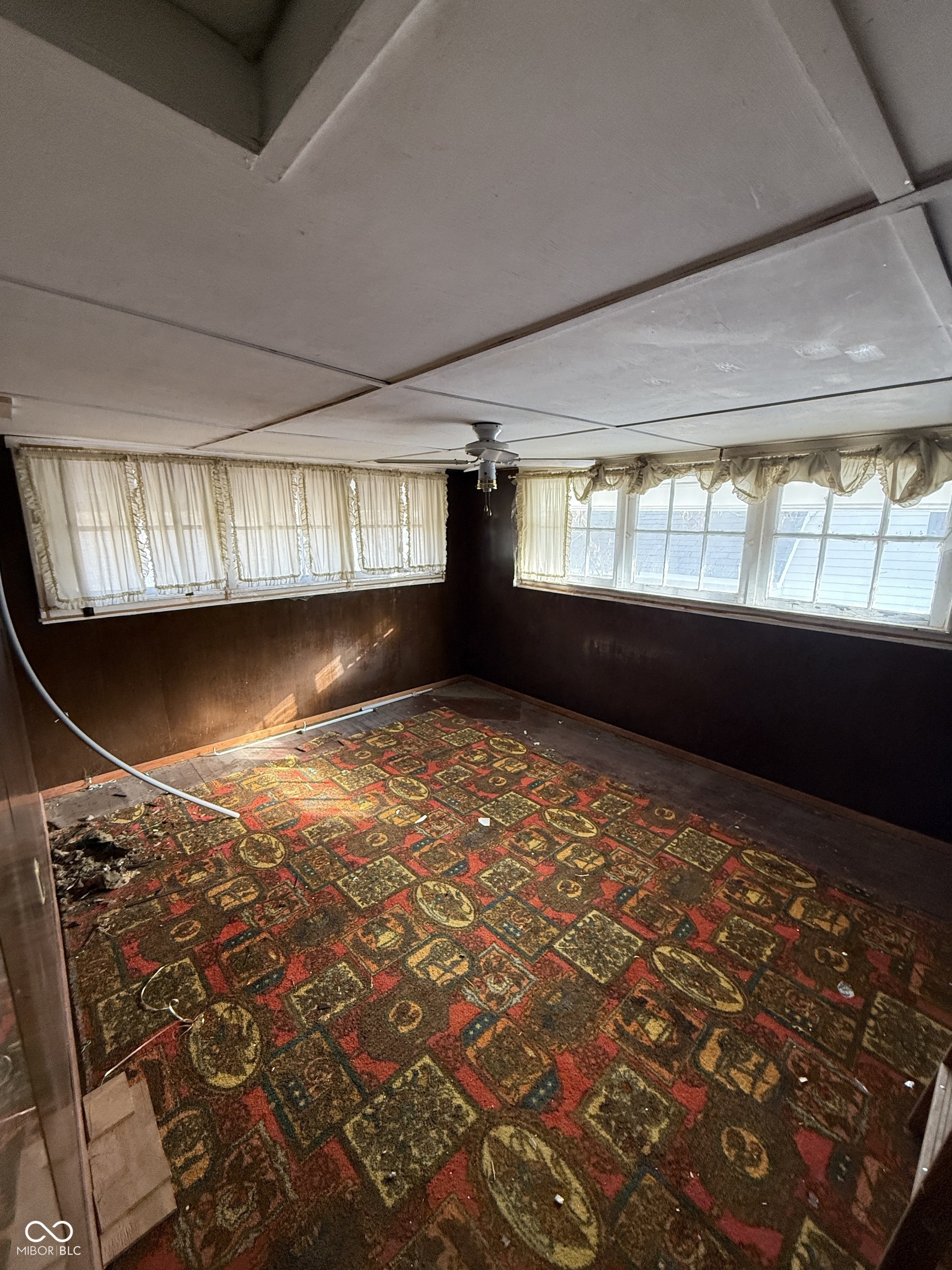 119 South Hawthorne Lane Indianapolis, IN 46219 - Photo 39 of 44