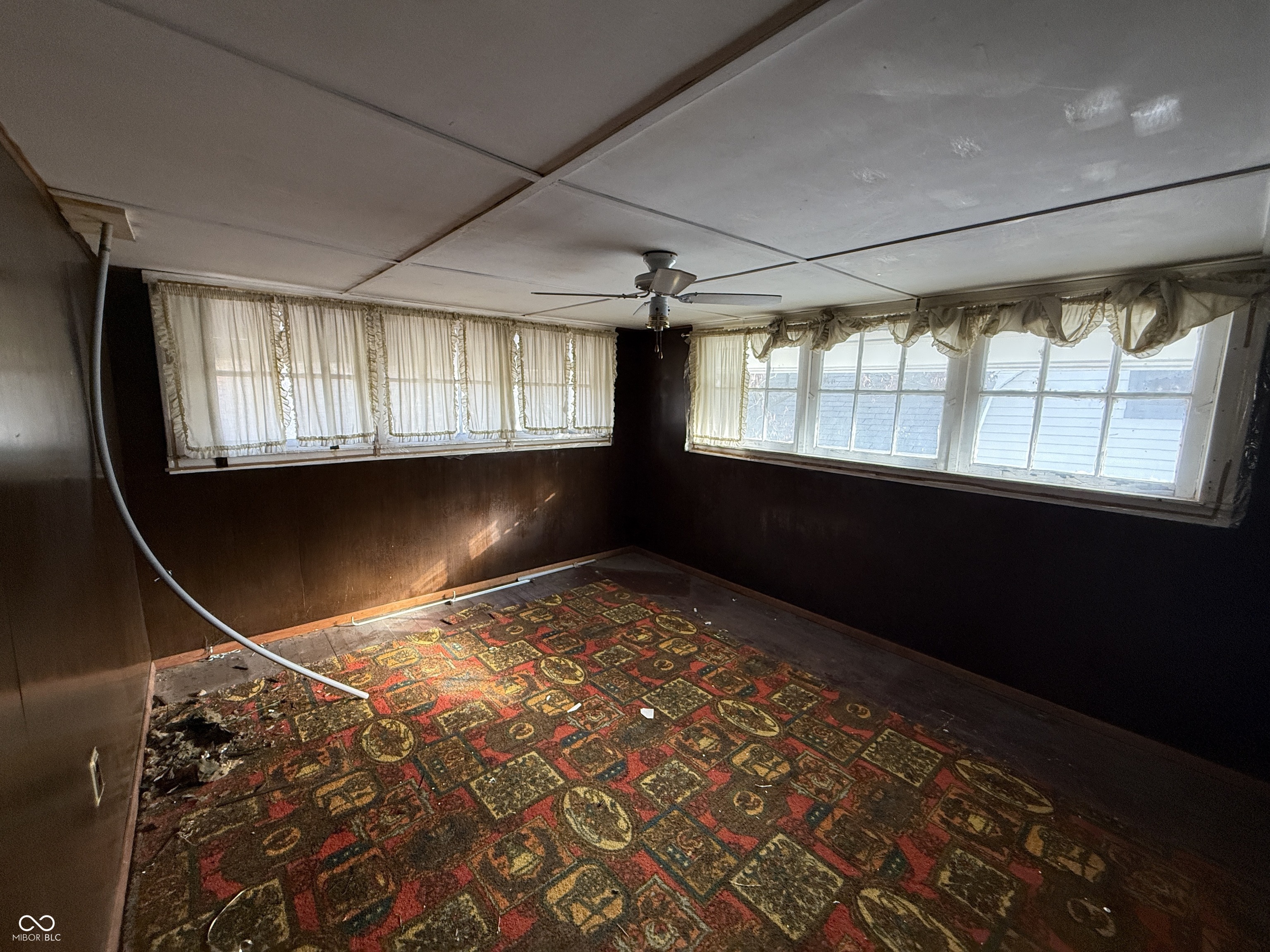 119 South Hawthorne Lane Indianapolis, IN 46219 - Photo 41 of 44