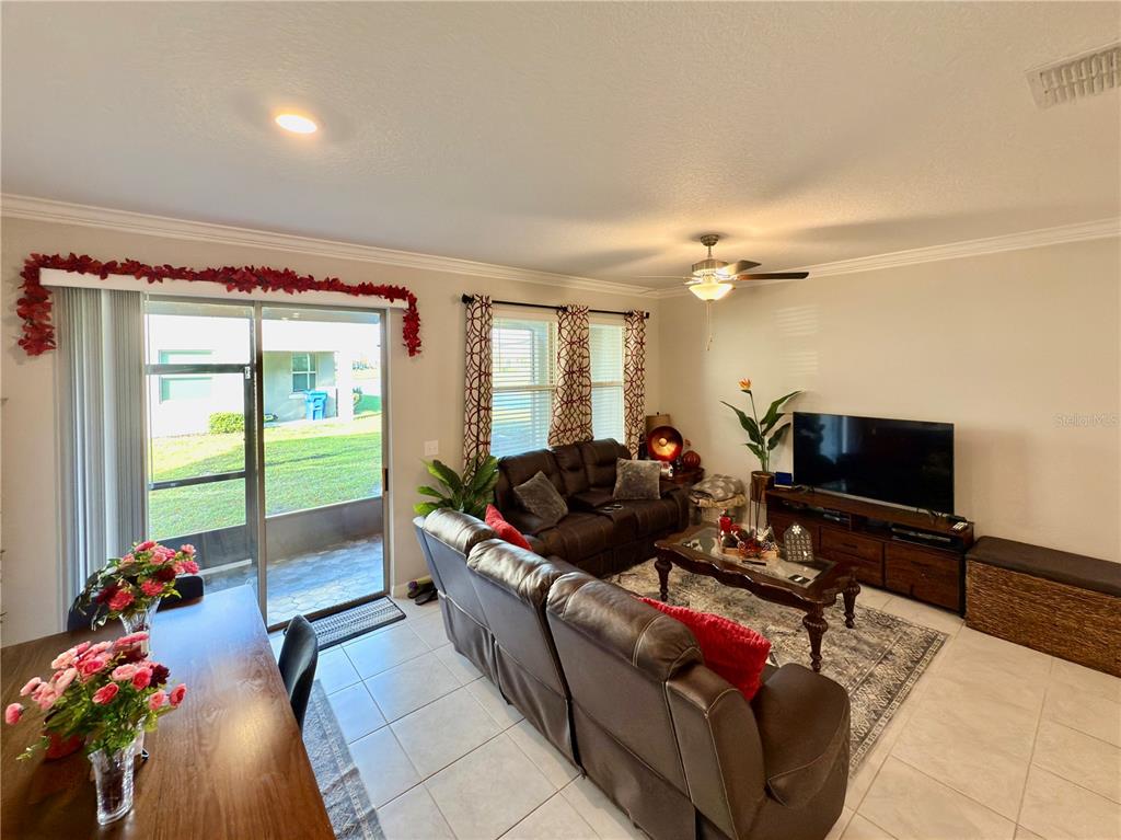8057 Rolling Shell Trail Wesley Chapel, FL 33545 - Photo 23 of 84