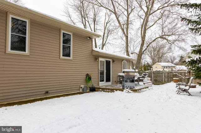 a view of a snow on the snow